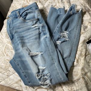 American eagle distressed jeans